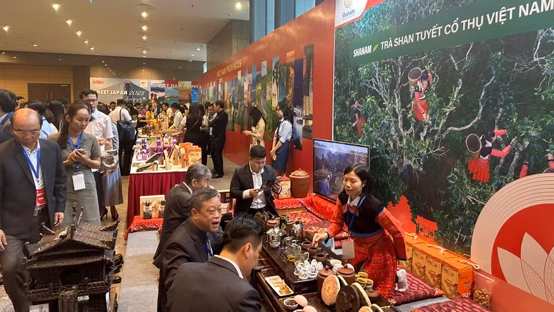 Gian hàng giới thiệu sản phẩm của Việt Nam.