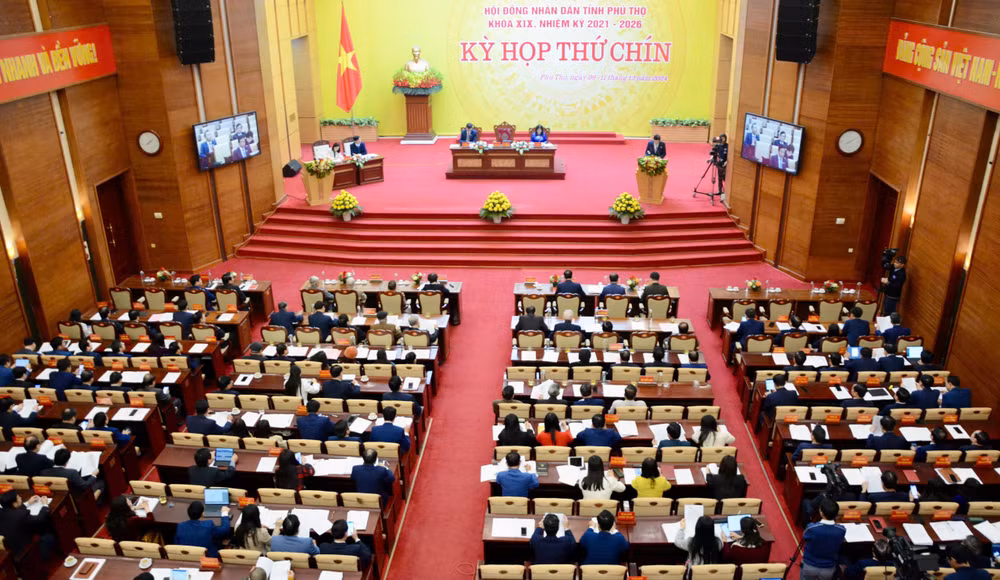 Toàn cảnh Kỳ họp thứ 9, Hội đồng nhân dân tỉnh Phú Thọ.
