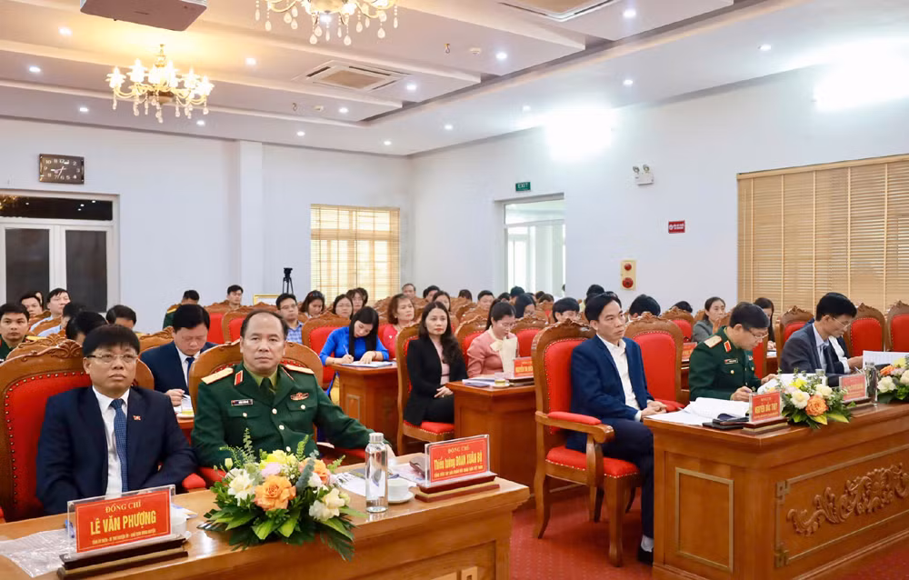 Các đại biểu tham dự hội thảo.