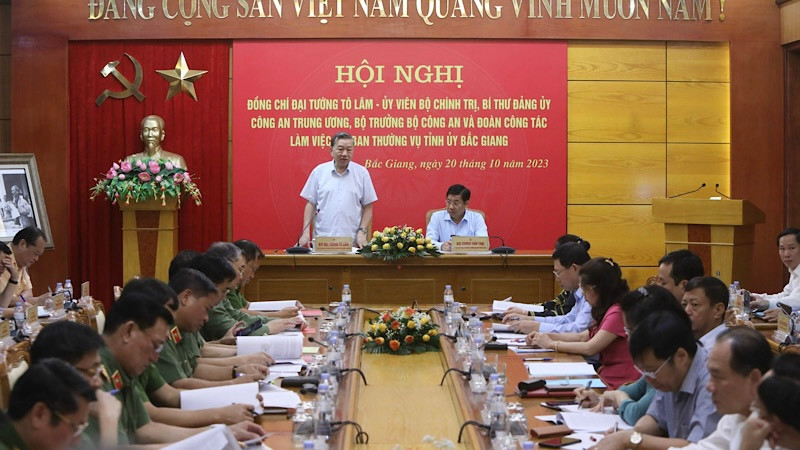 Đại tướng Tô Lâm phát biểu tại buổi làm việc.