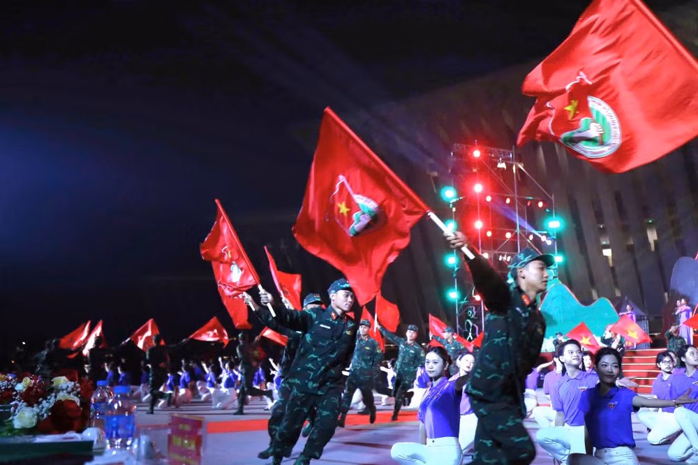 Các tiết mục nghệ thuật tại chương trình.