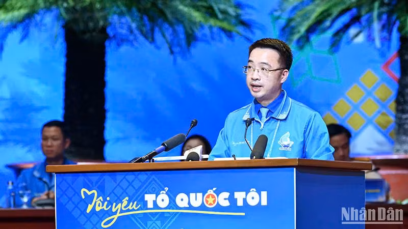 Đồng chí Nguyễn Tường Lâm phát biểu ý kiến tại Đại hội đại biểu Hội Liên hiệp Thanh niên Việt Nam lần thứ IX, nhiệm kỳ 2024-2029.