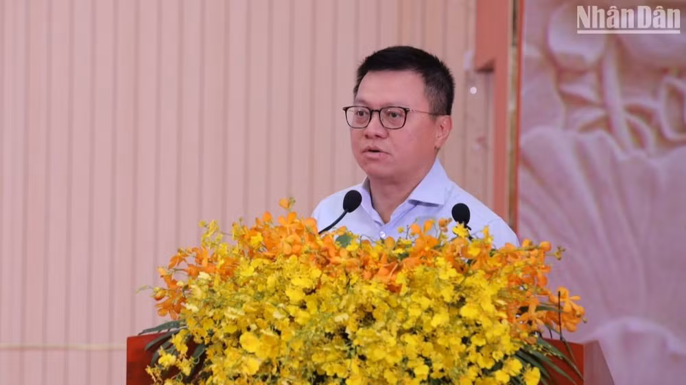 Đồng chí Lê Quốc Minh phát biểu tại hội thảo. Đồng chí Lê Quốc Minh phát biểu tại hội thảo.