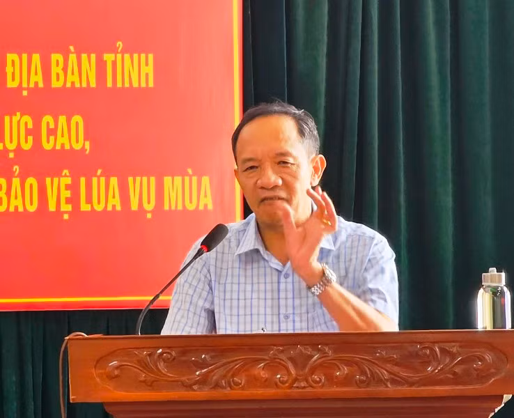 Đại diện huyện Nông Cống trao đổi, chia sẻ kinh nghiệm tiêm chủng.