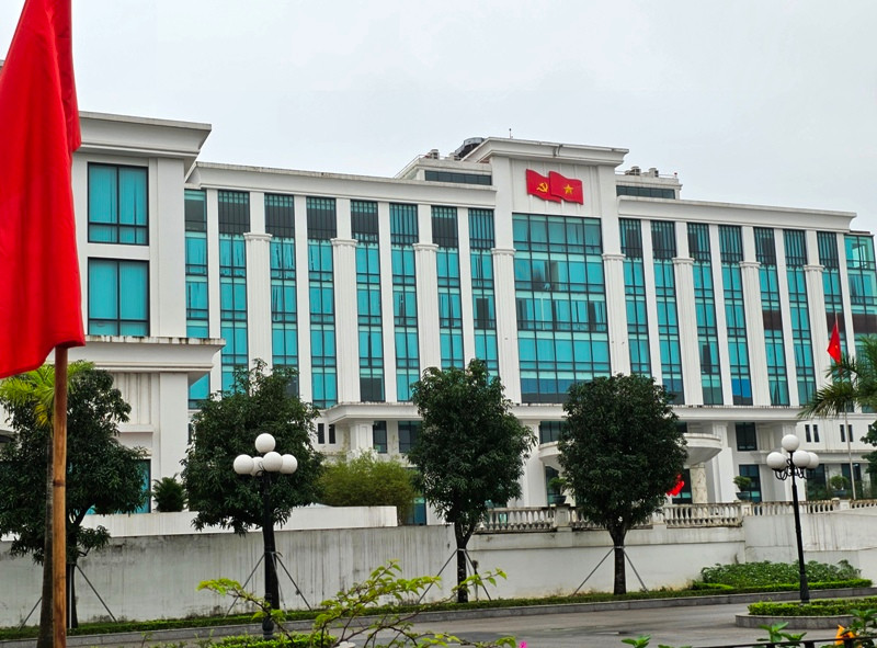 Trụ sở Thành ủy-Ủy ban nhân dân thành phố Thanh Hóa.
