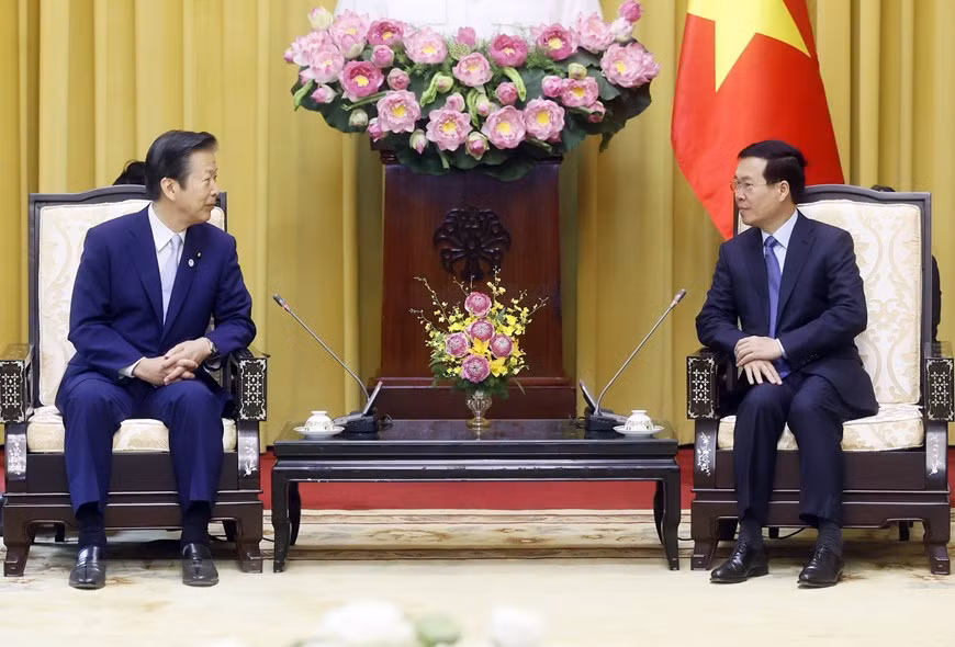 Chủ tịch nước Võ Văn Thưởng tiếp Chủ tịch Đảng Công minh Nhật Bản Yamaguchi Natsuo. (Ảnh: Thống Nhất/TTXVN)