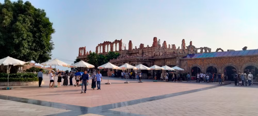 Đường lên cáp treo Hòn Thơm, thành phố Phú Quốc.