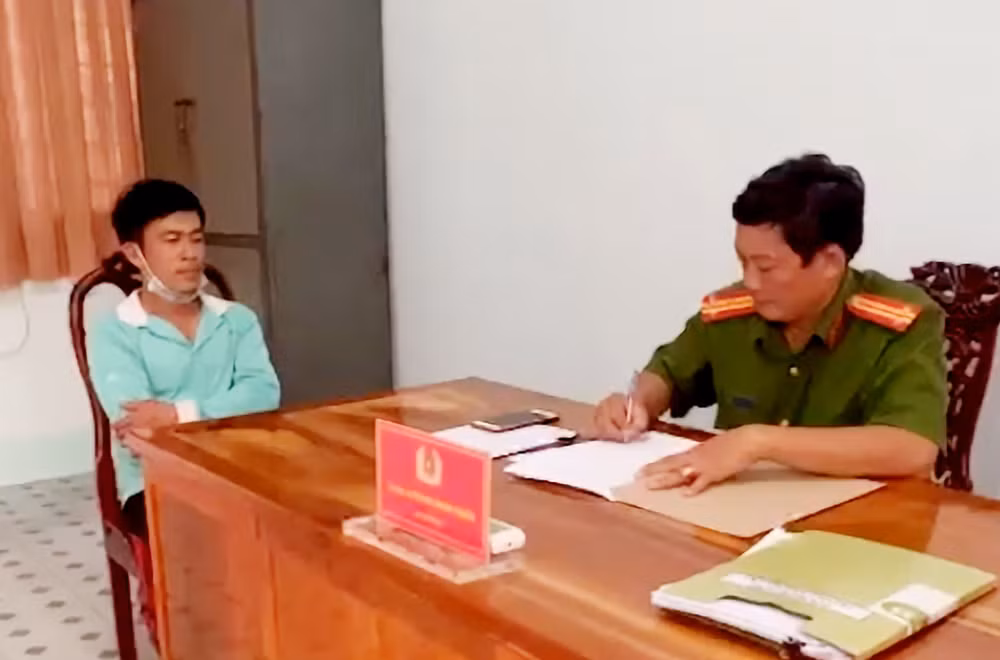 Tùng đã có khai gian dối bị trộm đột nhập lấy tài sản.