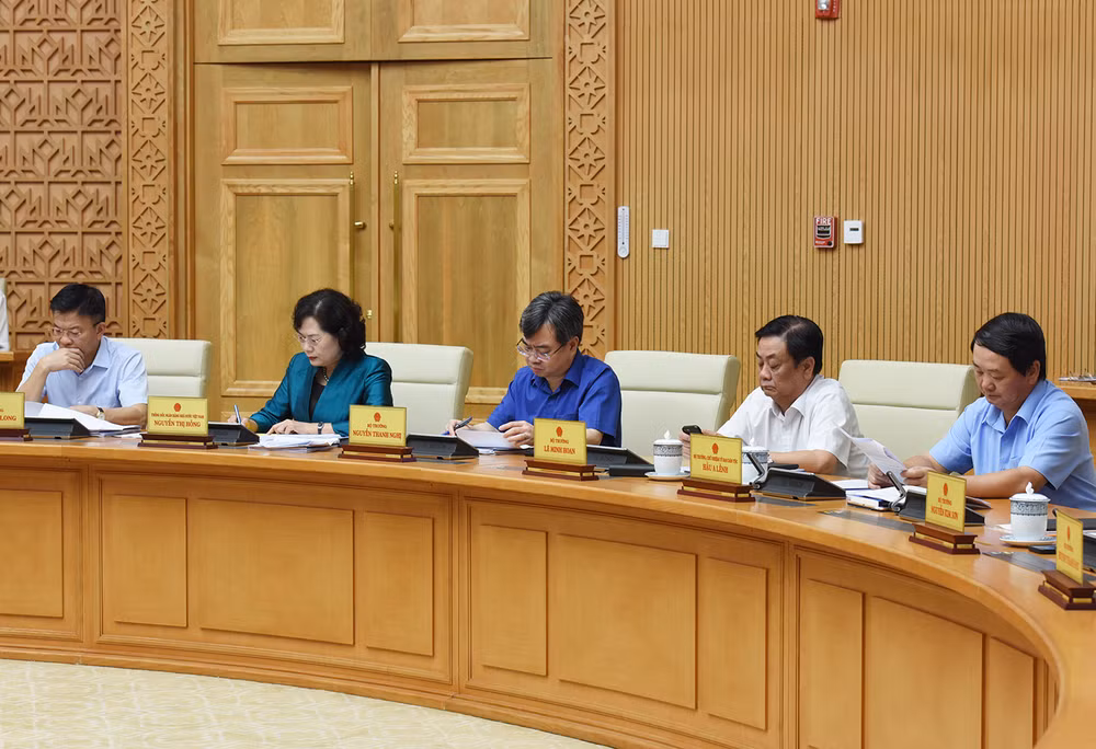 Đại diện lãnh đạo các bộ, ban ngành tham dự hội nghị.