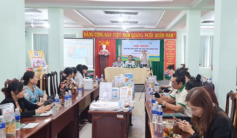 Quang cảnh hội nghị.