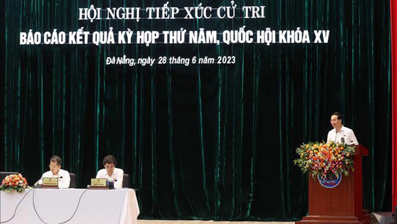 Chủ tịch nước Võ Văn Thưởng phát biểu tại buổi tiếp xúc cử tri. (Ảnh: TTXVN)