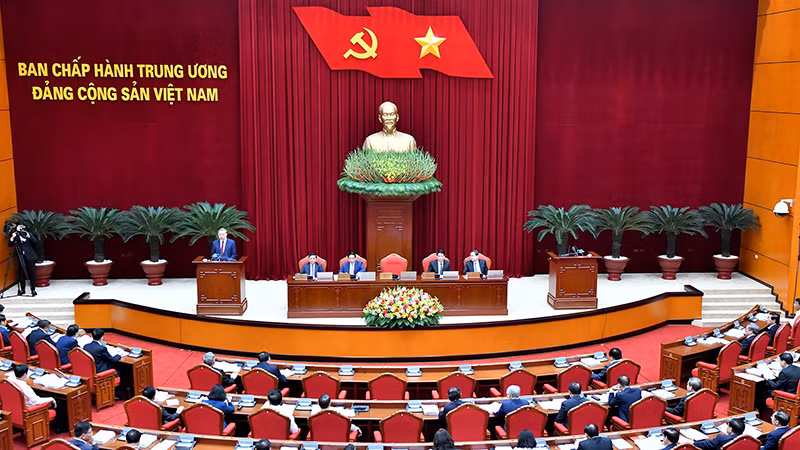 Hội nghị Ban Chấp hành Trung ương Đảng Cộng sản Việt Nam khóa XIII khai mạc tại Thủ đô Hà Nội.