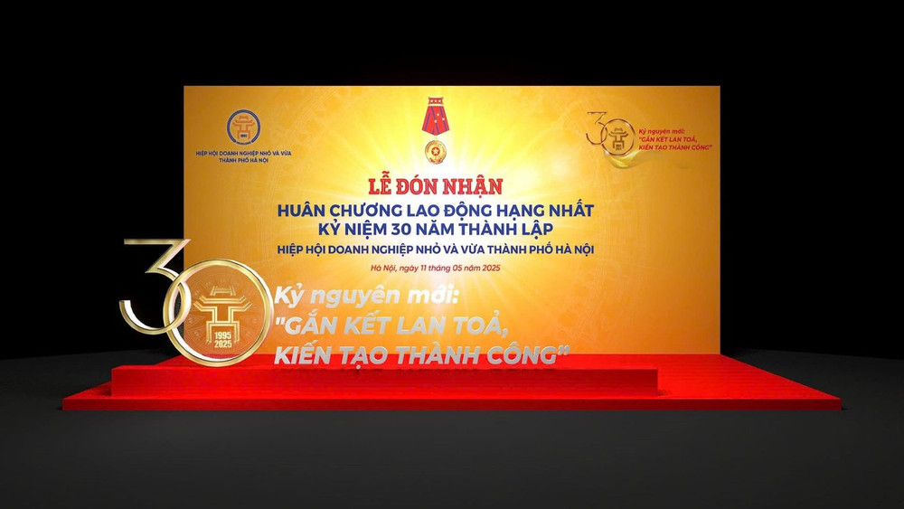 Hiệp hội Doanh nghiệp nhỏ và vừa thành phố Hà Nội đón nhận Huân chương Lao động hạng Nhất và kỷ niệm 30 năm phát triển (1995-2025). Hiệp hội Doanh nghiệp nhỏ và vừa thành phố Hà Nội đón nhận Huân chương Lao động hạng Nhất và kỷ niệm 30 năm phát triển (1995-2025).