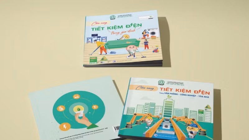 Bộ Công thương chính thức ra mắt bộ ấn phẩm “Cẩm nang tiết kiệm điện trong gia đình” và “Cẩm nang tiết kiệm điện trong văn phòng, công nghiệp, tòa nhà” năm 2025.