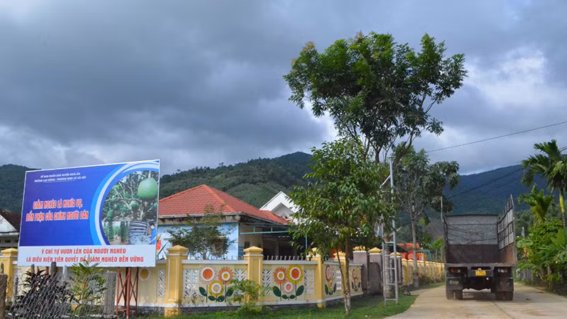 Hệ thống cơ sở hạ tầng ở Bok Tới đã có nhiều đổi thay trong những năm gần đây.