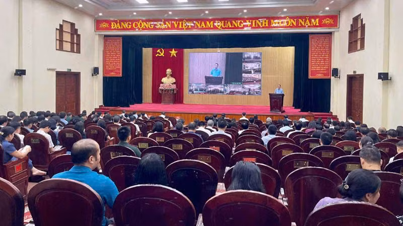 Quang cảnh hội nghị.