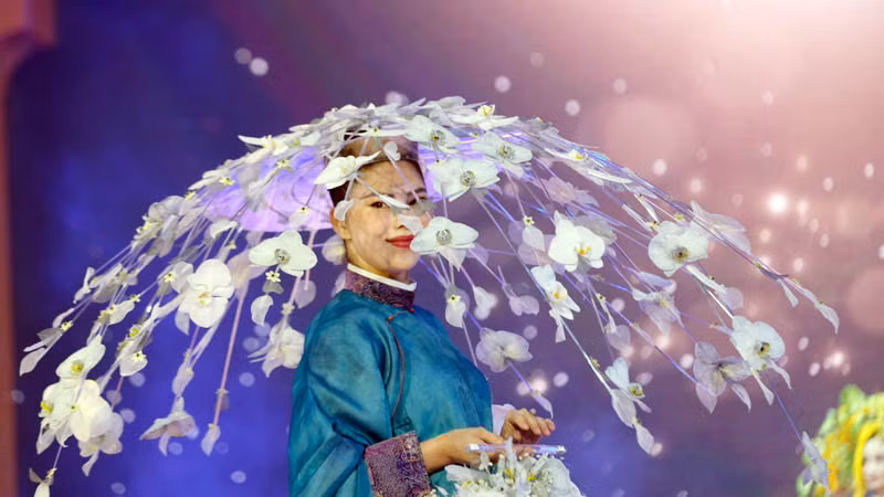 Quyến rũ thời trang hoa.