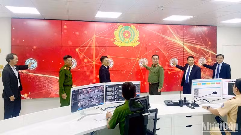 Chính thức vận hành Trung tâm giám sát-điều hành giao thông thành phố Đà Lạt.