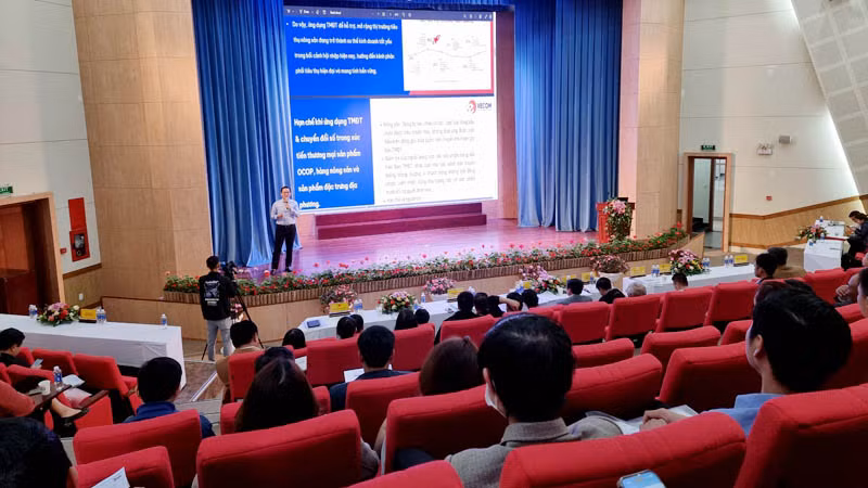 Quang cảnh hội nghị.