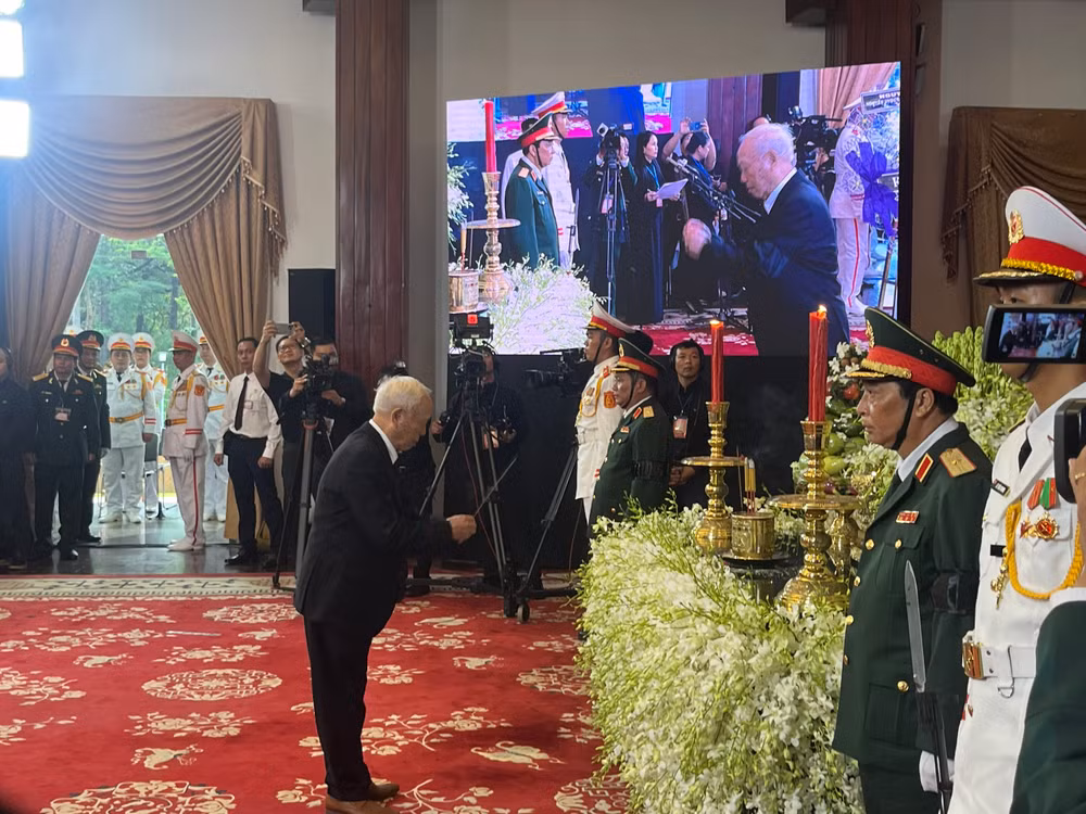 Toàn cảnh Lễ viếng Tổng Bí thư Nguyễn Phú Trọng: Trang nghiêm và xúc động ảnh 93