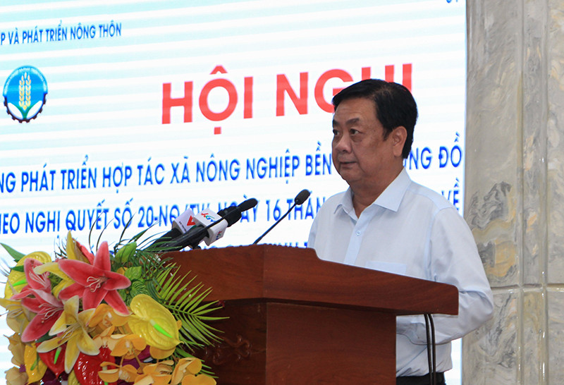 Bộ trưởng Nông nghiệp và Phát triển nông thôn Lê Minh Hoan phát biểu tại hội nghị.