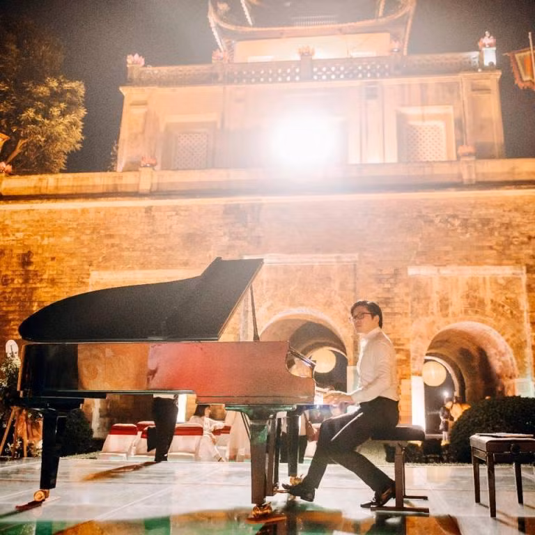 Buổi biểu diễn của Lưu Hồng Quang tại Hoàng thành Thăng Long vào tháng 4/2022.