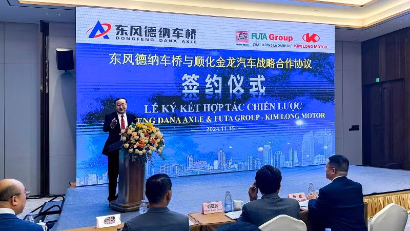 Ông Lục Định Văn, Tổng Giám đốc Dongfeng Dana phát biểu tại sự kiện.