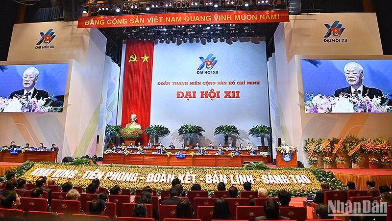 Quang cảnh phiên trọng thể Đại hội Đoàn toàn quốc lần thứ XII.