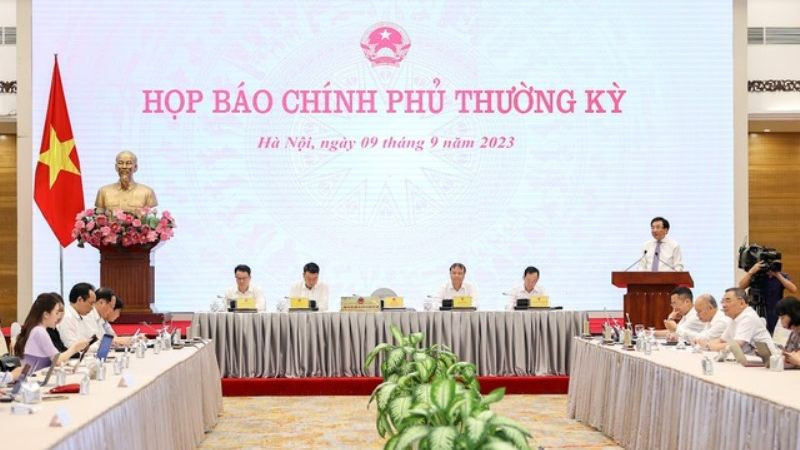 Họp báo Chính phủ thường kỳ tháng 8