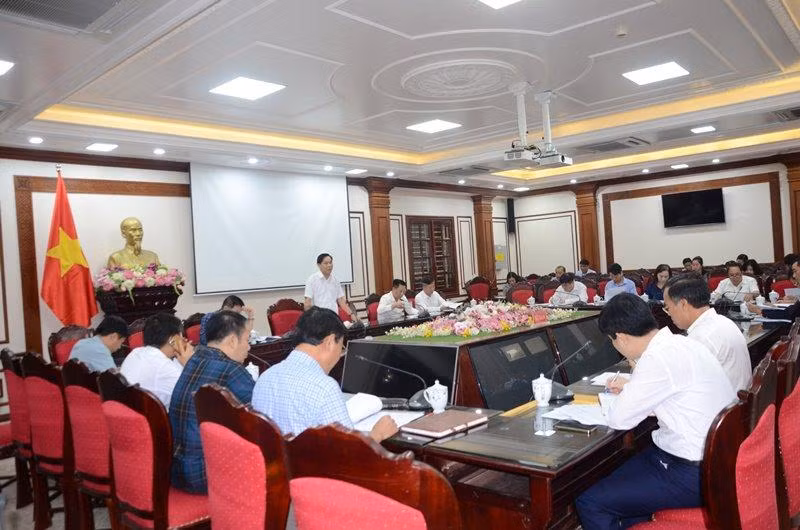 Các đại biểu dự hội nghị.