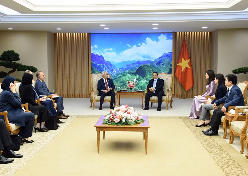 Quang cảnh buổi tiếp.