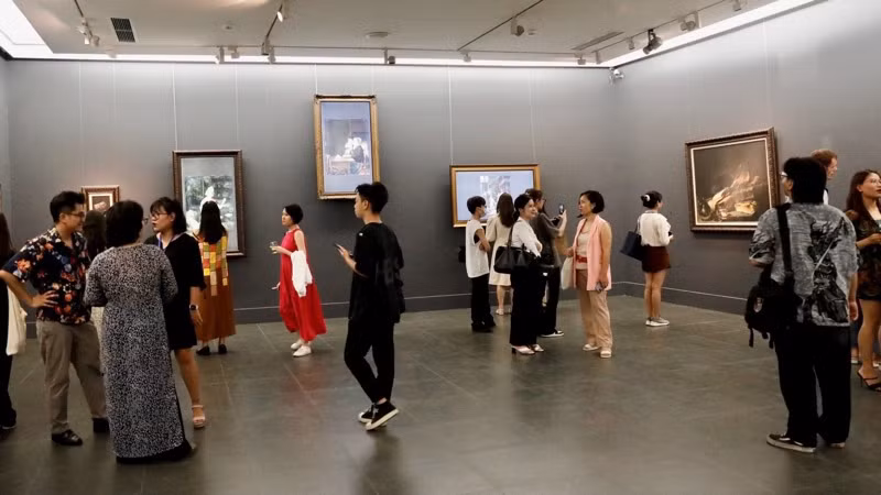 Triển lãm thu hút sự tham gia của đông đảo khán giả yêu hội họa. (Ảnh: Bảo tàng Mỹ thuật Việt Nam) 
