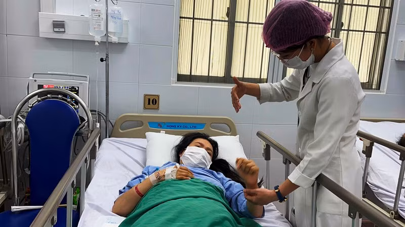 Sản phụ N.T.H.T. tỉnh táo.