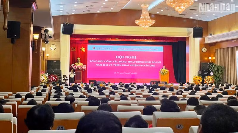 Toàn cảnh Hội nghị.