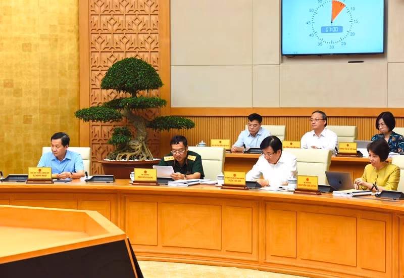 Các đại biểu tham dự phiên họp.