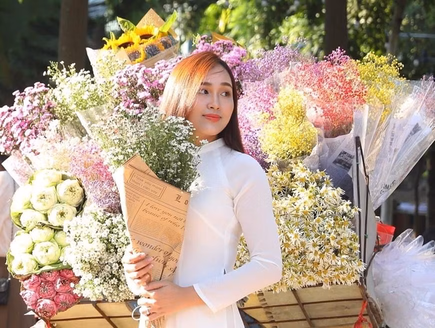 [Ảnh] Đắm chìm cùng Hà Nội dịu dàng trong những ngày cuối thu ảnh 7