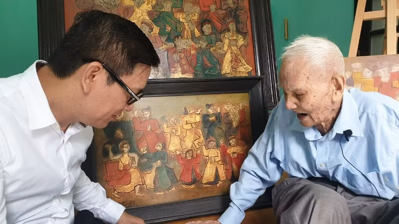 Nhà nghiên cứu mỹ thuật Nguyễn Bá Đạm trao đổi về ảnh hưởng nghệ thuật điêu khắc đình làng trong các tác phẩm của danh họa Nguyễn Tư Nghiêm.