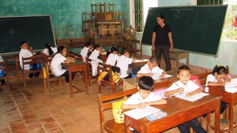 Một lớp học ghép ba trình độ.