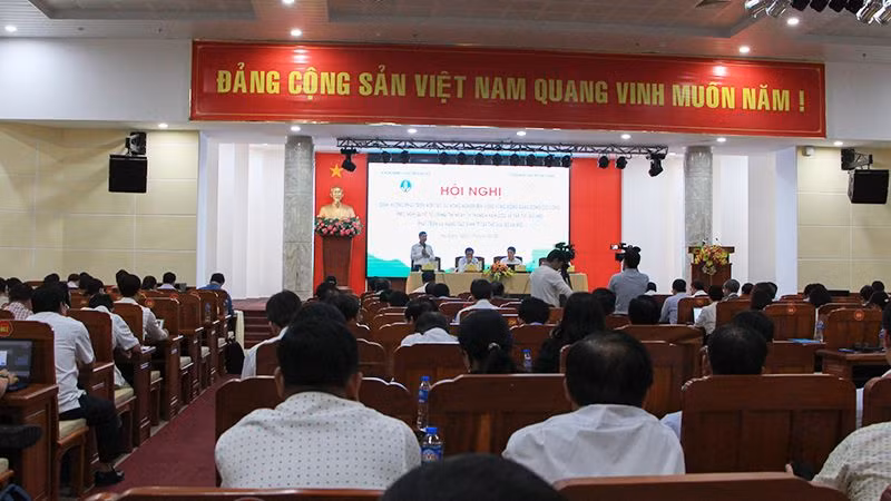 Quang cảnh hội nghị.