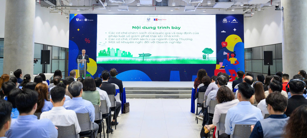 Toàn cảnh Hội thảo tập huấn Đường đến Phát thải ròng bằng 0 tại TP Hồ Chí Minh, ngày 25/2.