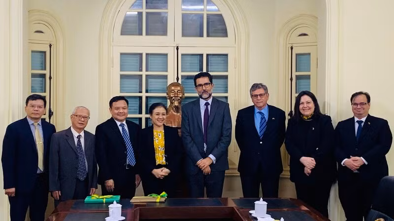 Lãnh đạo VUFO tiếp Thứ trưởng phụ trách châu Á-Thái Bình Dương của Bộ Ngoại giao Brazil.