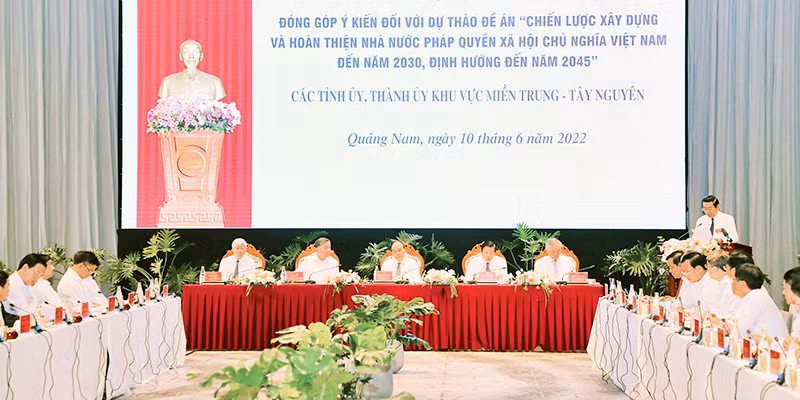 Hội nghị các tỉnh ủy, thành ủy khu vực miền trung-Tây Nguyên đóng góp ý kiến đối với dự thảo Đề án "Chiến lược xây dựng và hoàn thiện Nhà nước pháp quyền xã hội chủ nghĩa Việt Nam đến năm 2030, định hướng đến năm 2045".