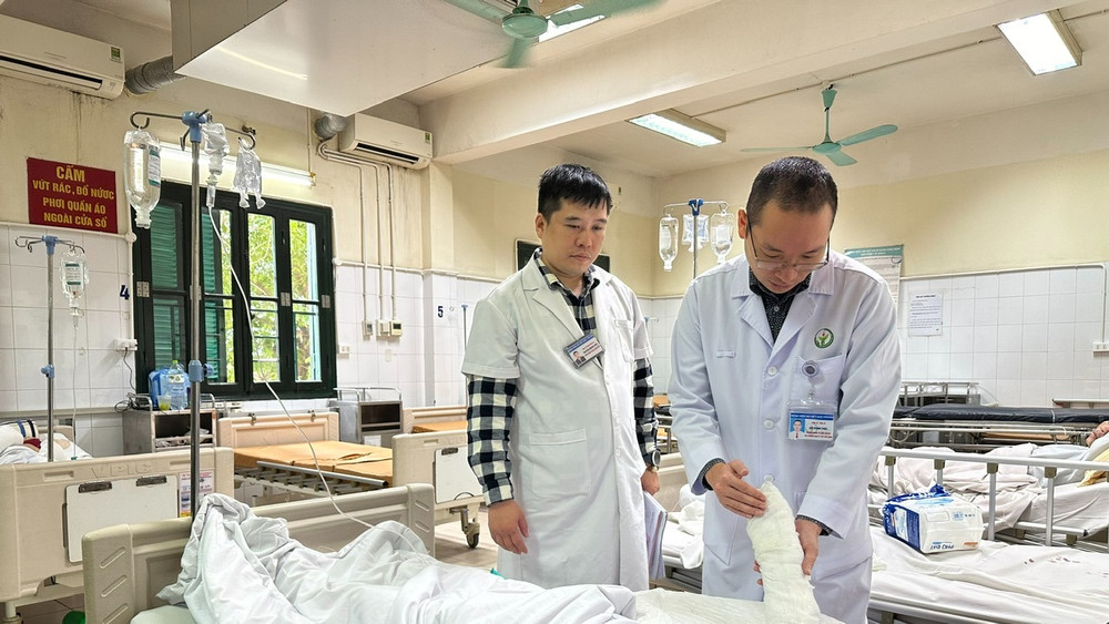 Đánh giá thương tích nạn nhân cấp cứu tại Bệnh viện Hữu nghị Việt Đức.