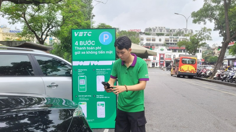 Nghị định 119/2024/NĐ-CP quy định tất cả các tài khoản giao thông đang sử dụng để thanh toán phí sử dụng đường bộ không dừng (ETC) phải được định danh.