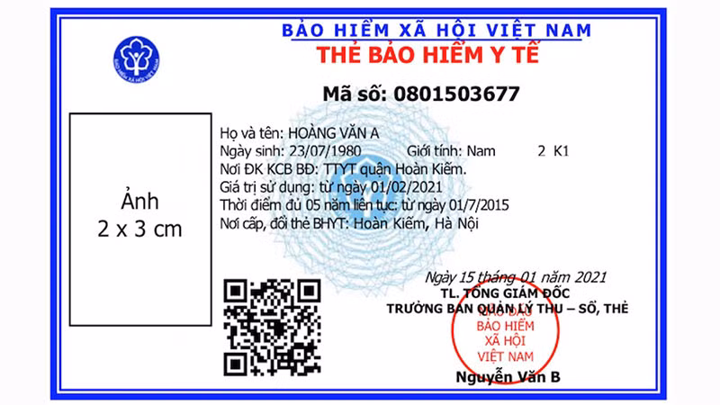 Mẫu thẻ bảo hiểm y tế giấy. (Ảnh VSS)