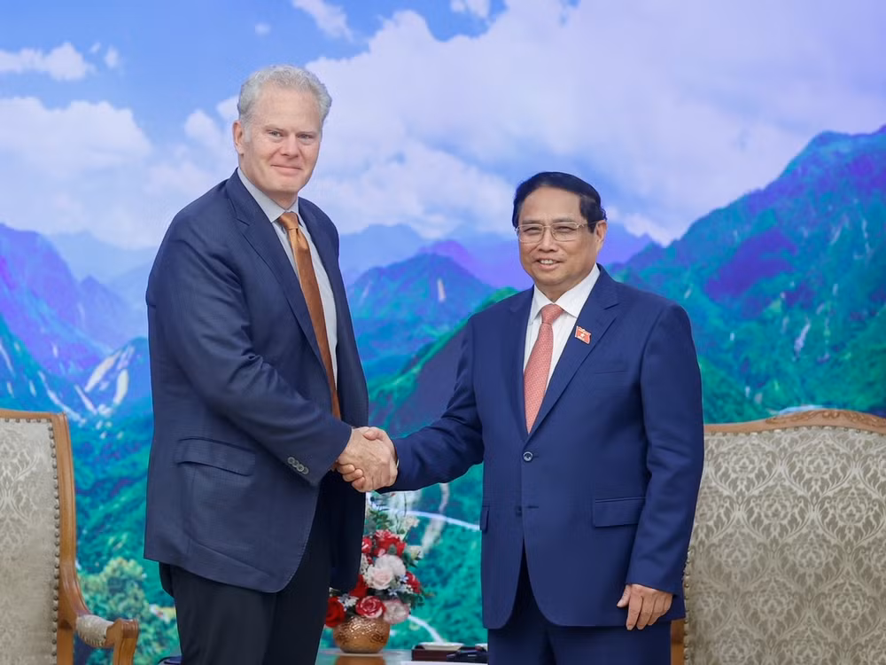 Thủ tướng Phạm Minh Chính tiếp Chủ tịch, Giám đốc điều hành Tập đoàn FedEx Express (Hoa Kỳ) Richard W.Smith.