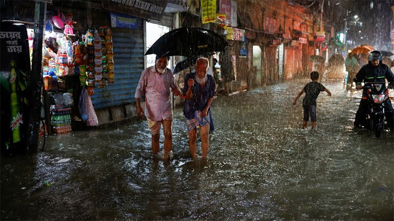 Đường phố tại thủ đô Dhaka, Bangladesh, ngày 24/10/2022. (Ảnh: Reuters)