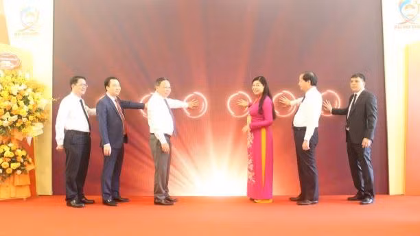 Mặt trận Tổ quốc Việt Nam thành phố Hà Nội ra mắt ứng dụng “Đại hội XVIII”.