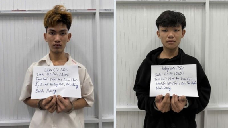 Đối tượng Lâm Chí Lâm và Trương Văn Thành đã bị tạm giữ. (Ảnh do Công an tỉnh Bình Dương cung cấp)