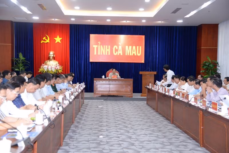 Quang cảnh cuộc họp.